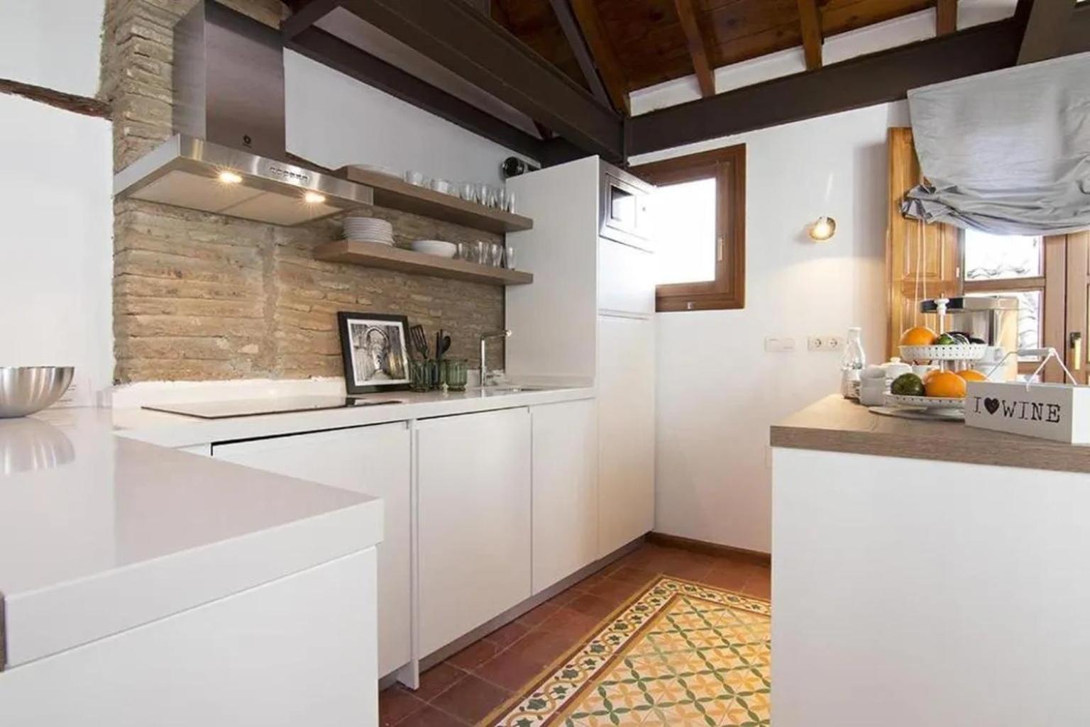 Apartamentos La Tona Puerta Elvira Centro Ciudad Granada Luaran gambar